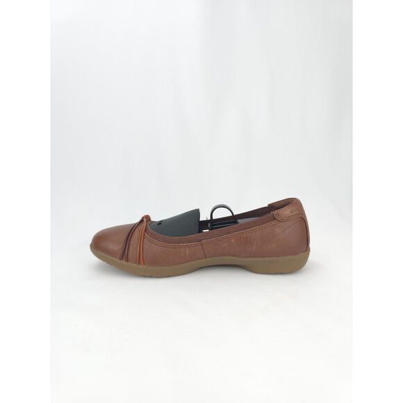 Women's Brown Leather Clarks Meadow‎ Rae Knot-Trim Comfort Flats Shoes Size 7 - Picture 8 of 13